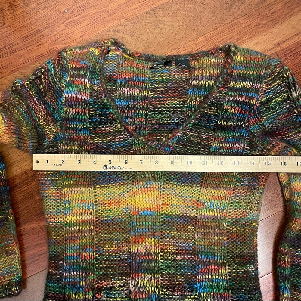 Ultra Flirt Colorful Knit Sweater - Picture 5 of 8